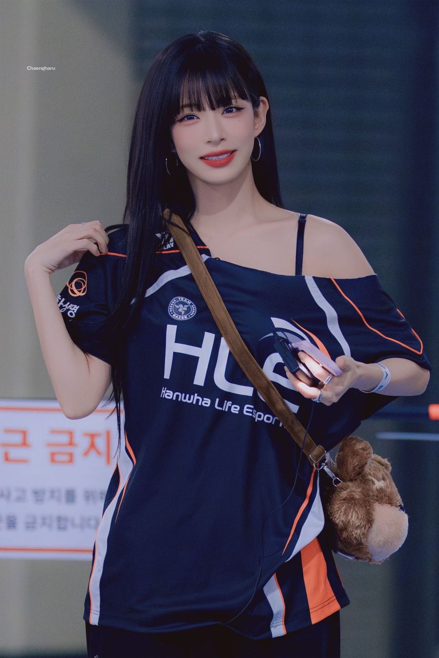 프로미스나인 이채영
