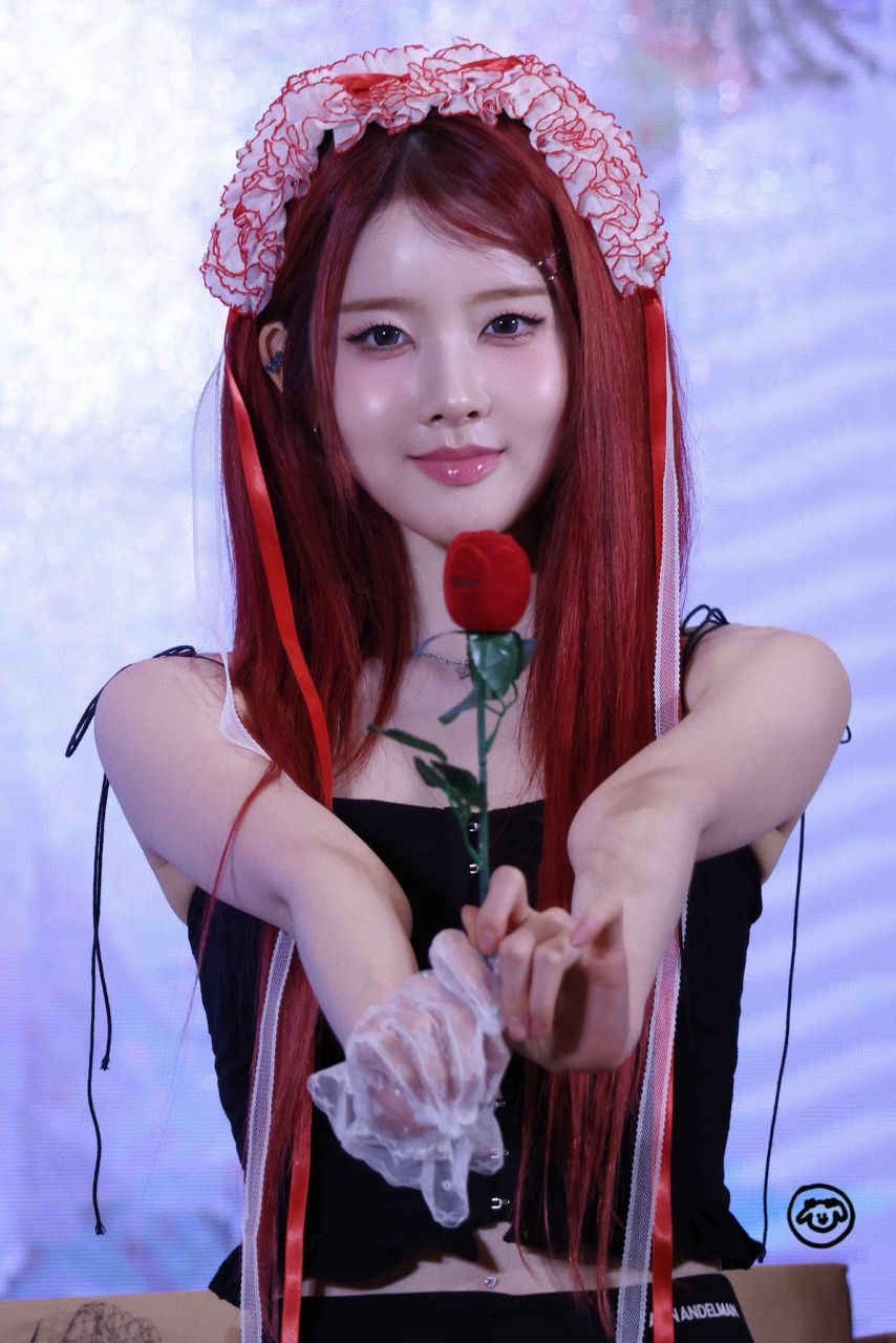 스테이씨 시은