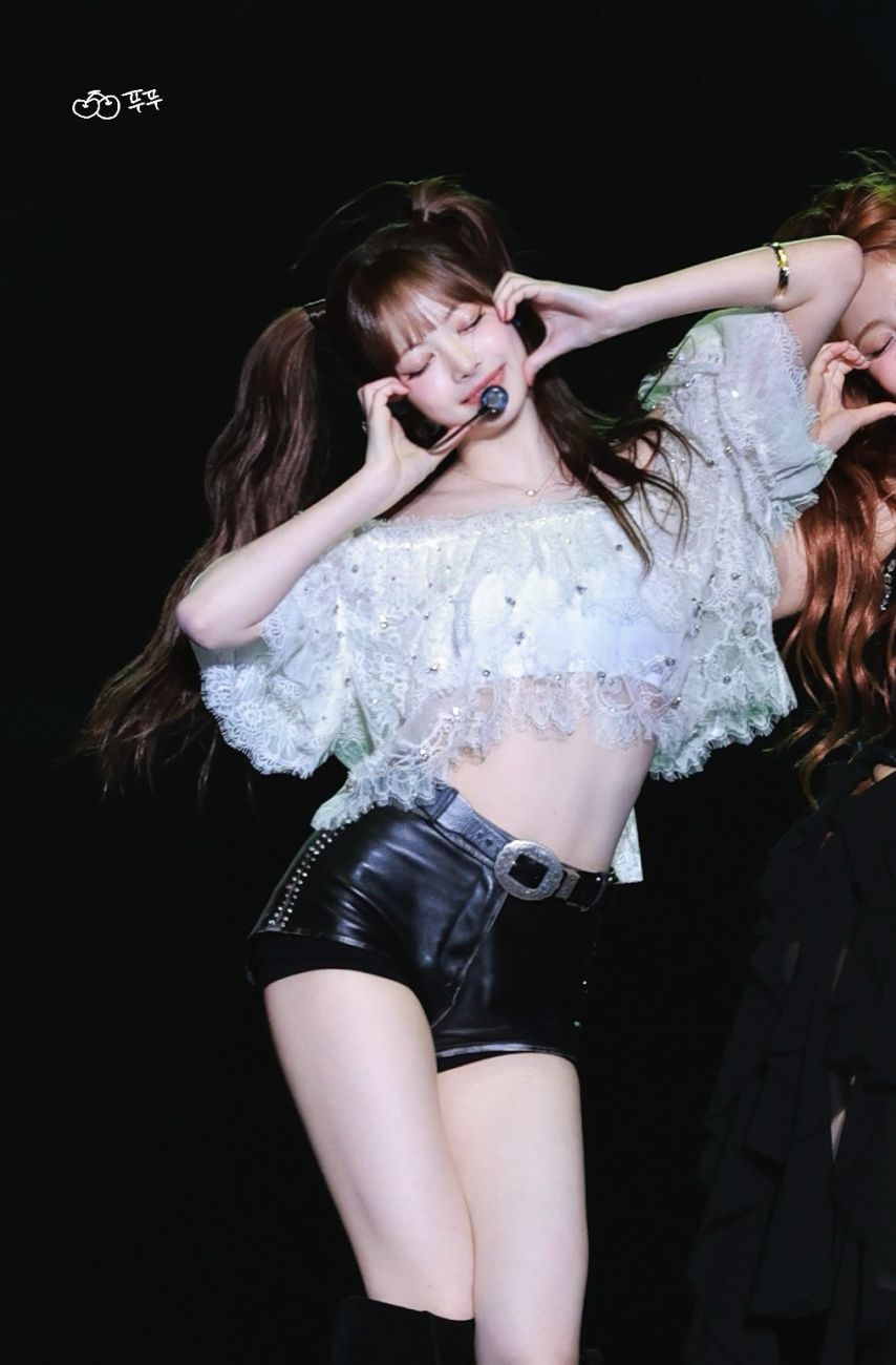 르세라핌 홍은채
