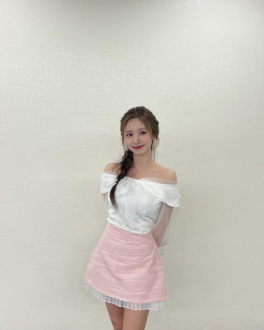 윤수빈 아나운서