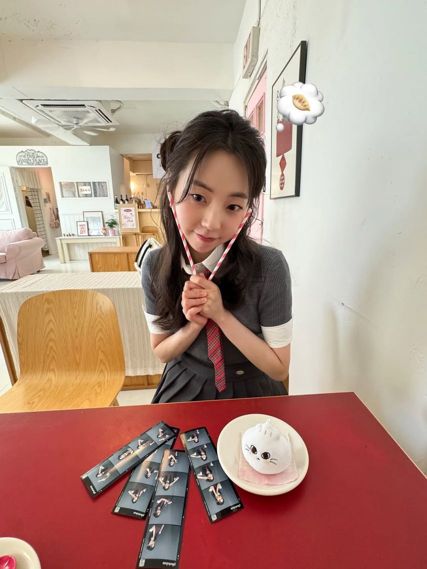 안소희 SNS
