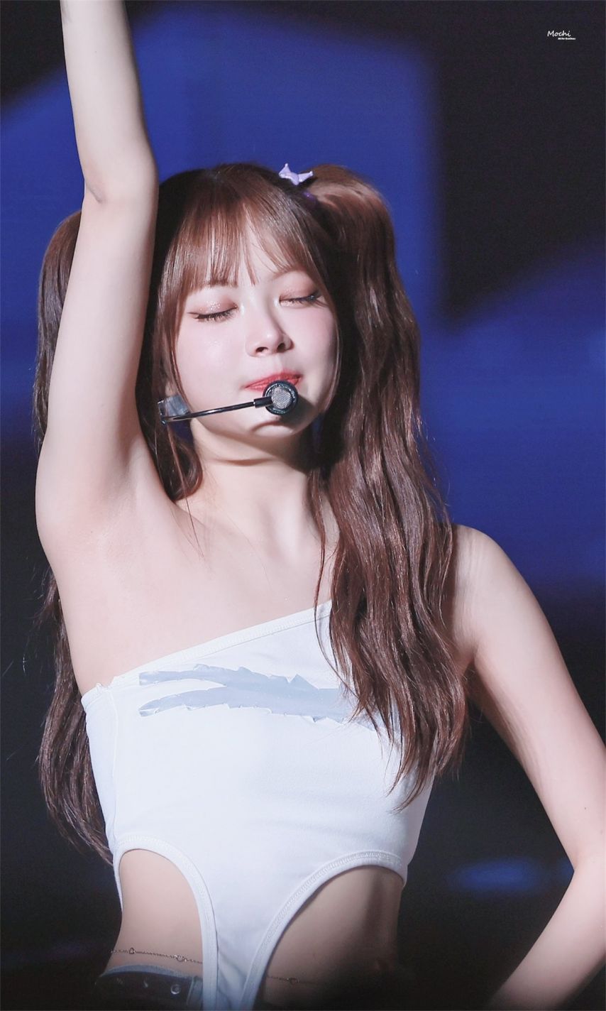 [르세라핌] 깨끗한 홍은채