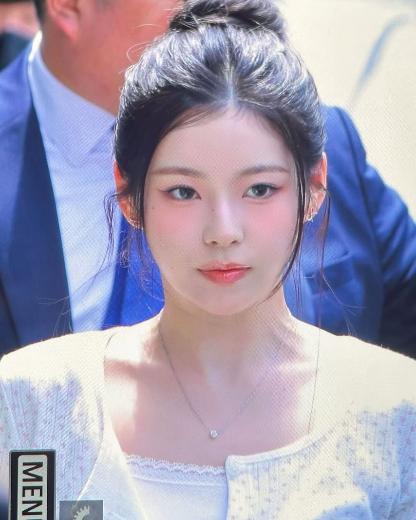 NMIXX (엔믹스) 규진
