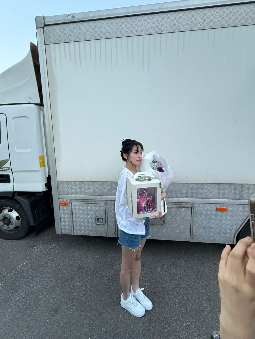 프로미스나인 백지헌