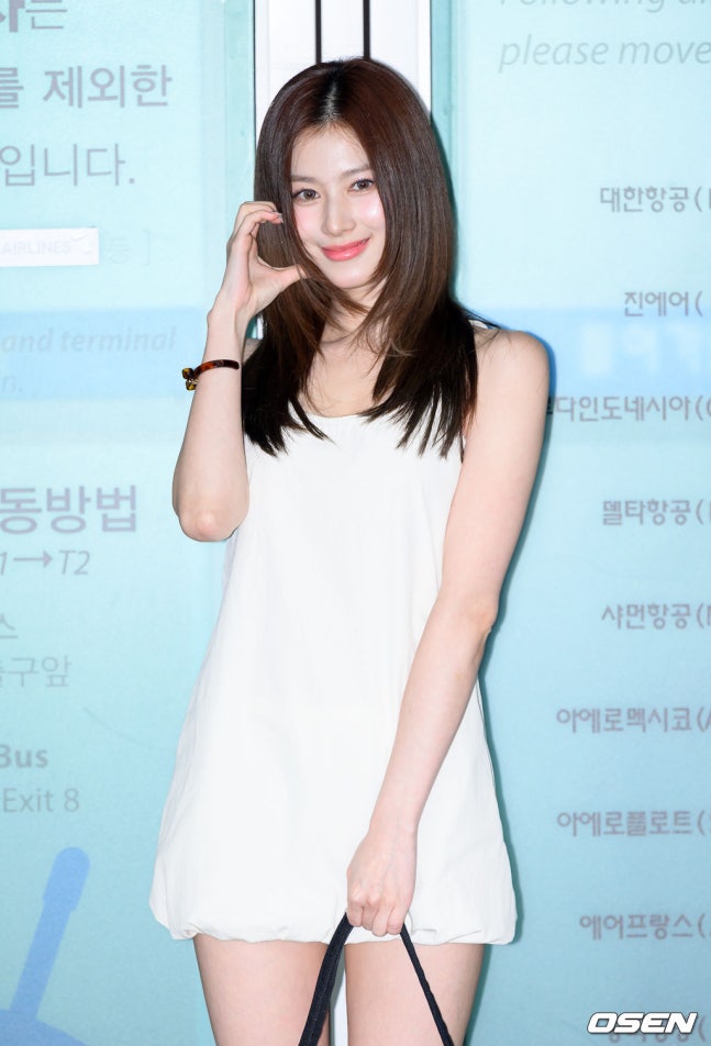 트와이스 사나