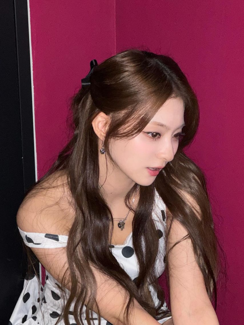 프로미스나인 송하영,박지원,이나경