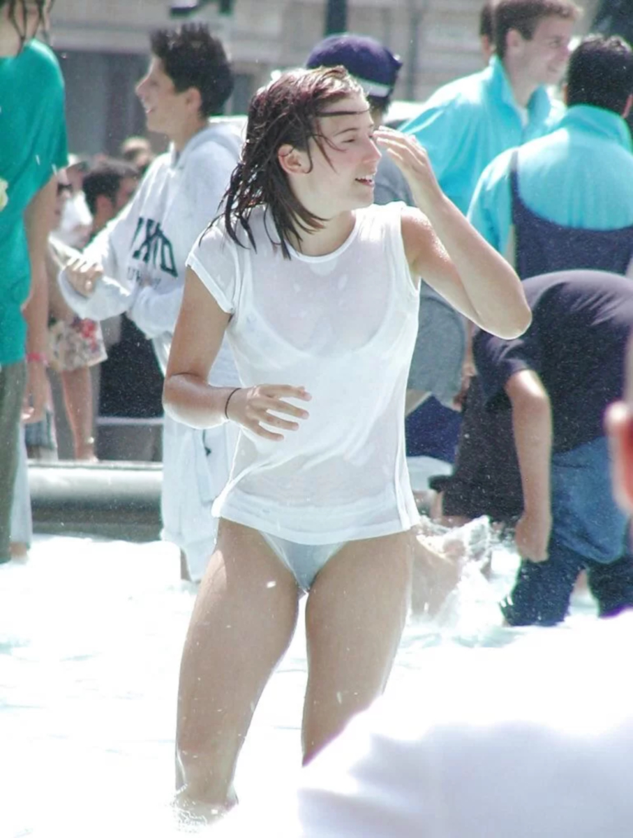 조기 발육한 TEENS