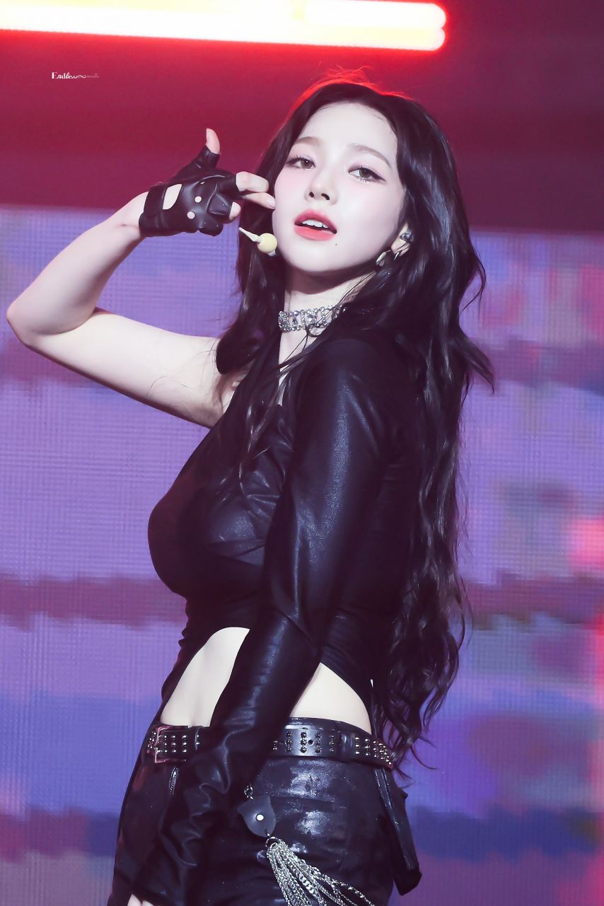 에스파 카리나