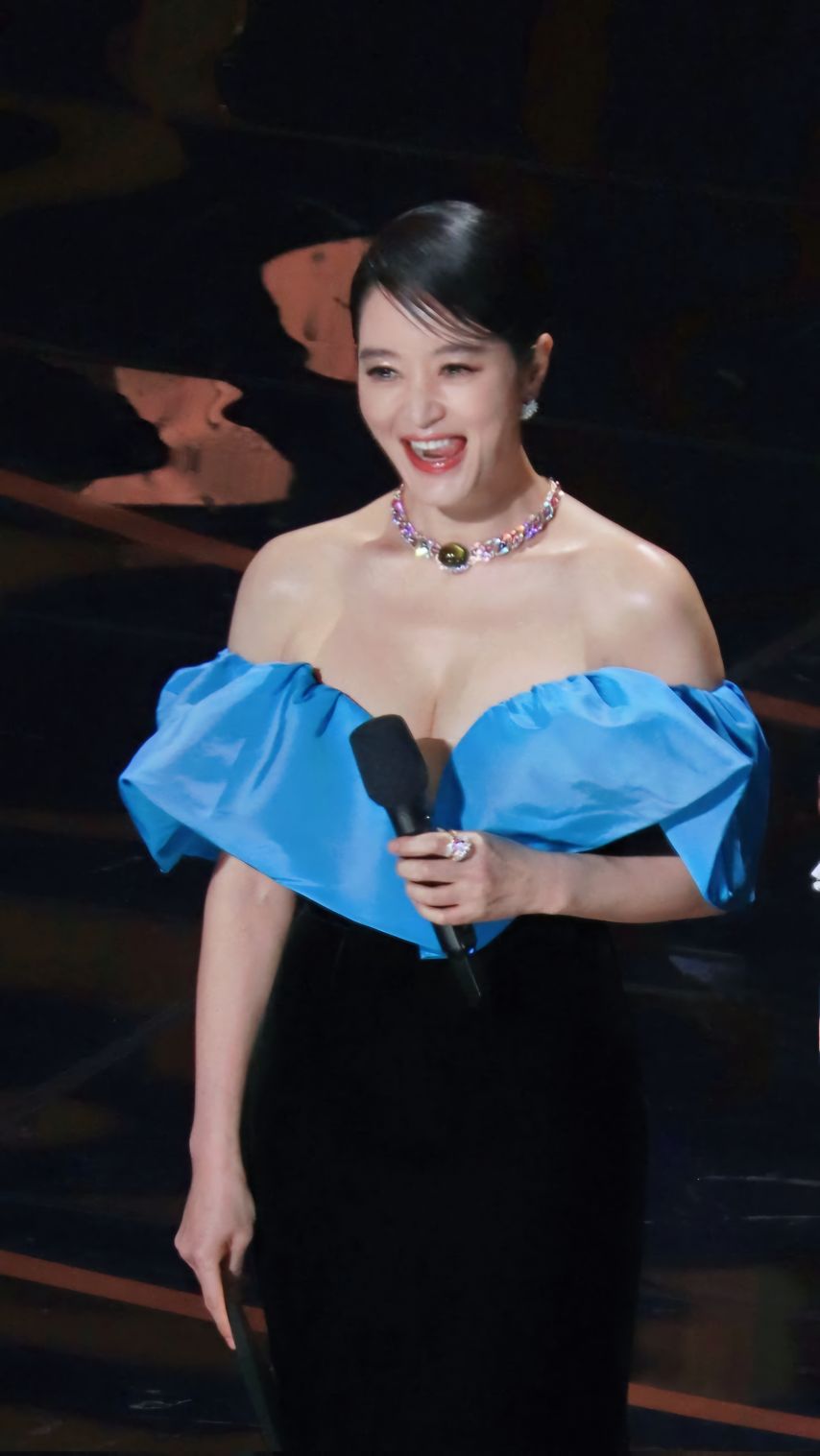 김혜수 .jpg
