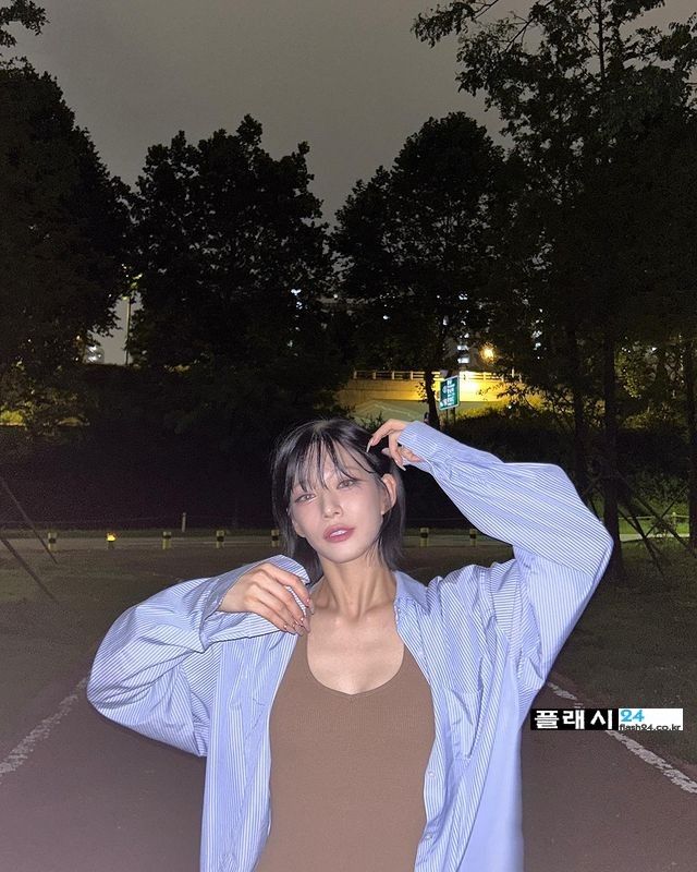 프로미스나인 이채영