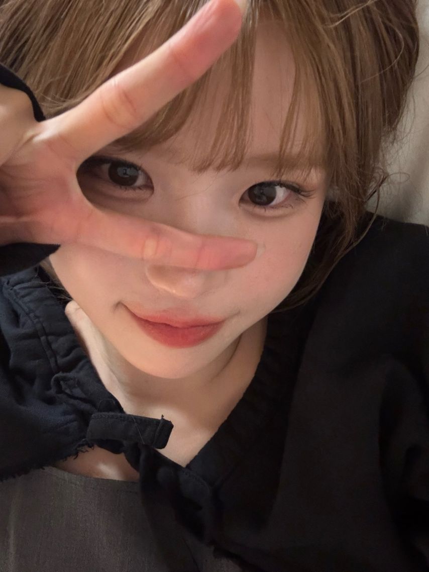 프로미스나인 송하영
