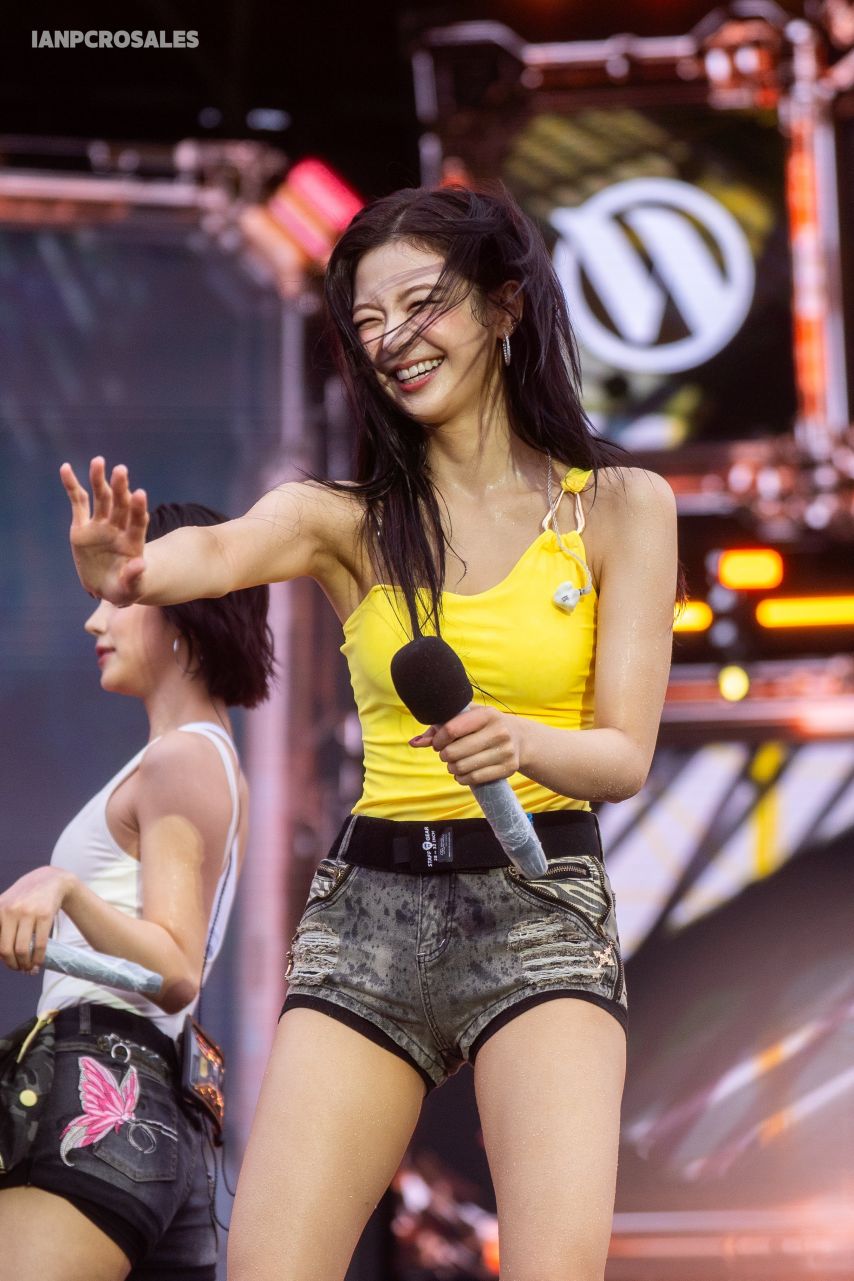 ITZY 리아