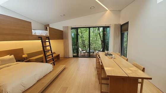 다음 주 서울에서 오픈을 한다는 펜션