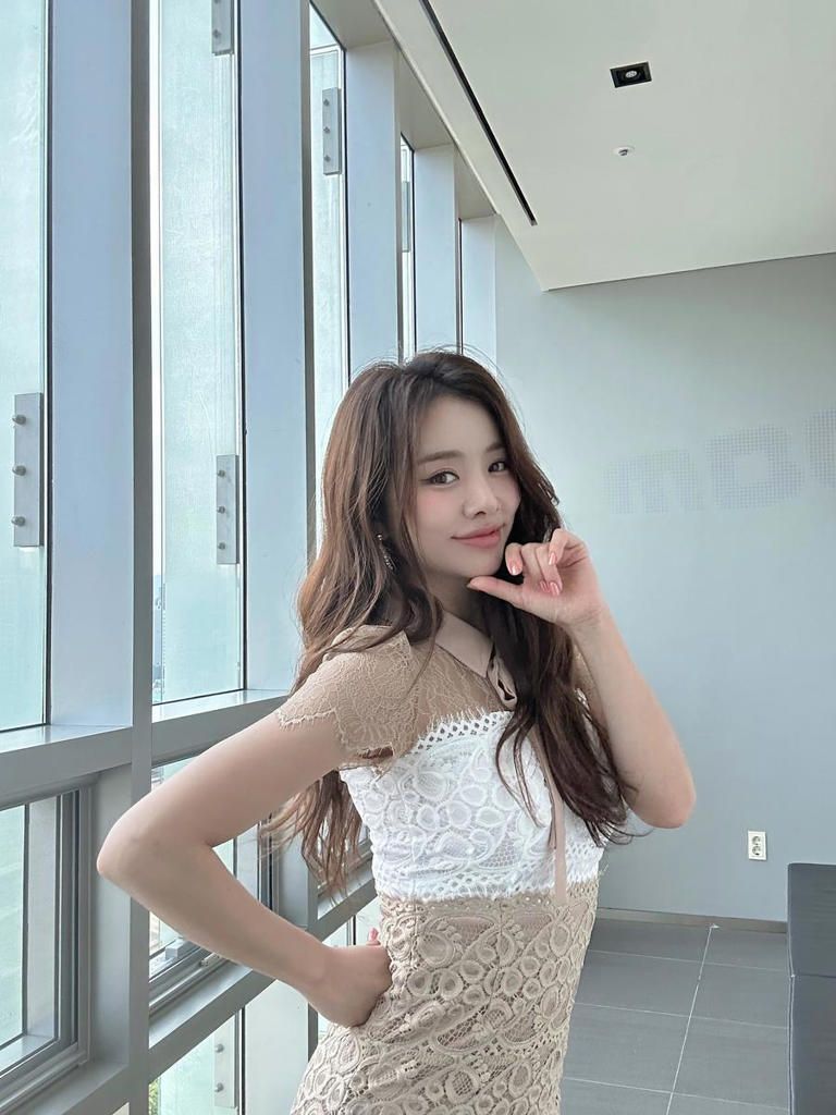 설하윤 S라인
