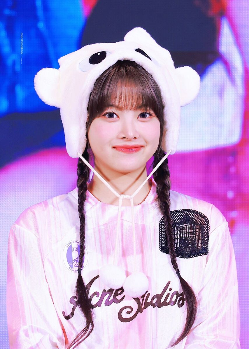 르세라핌 은채