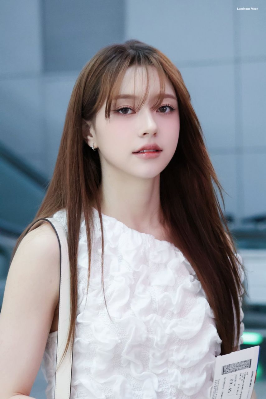 피프티피프티 문샤넬