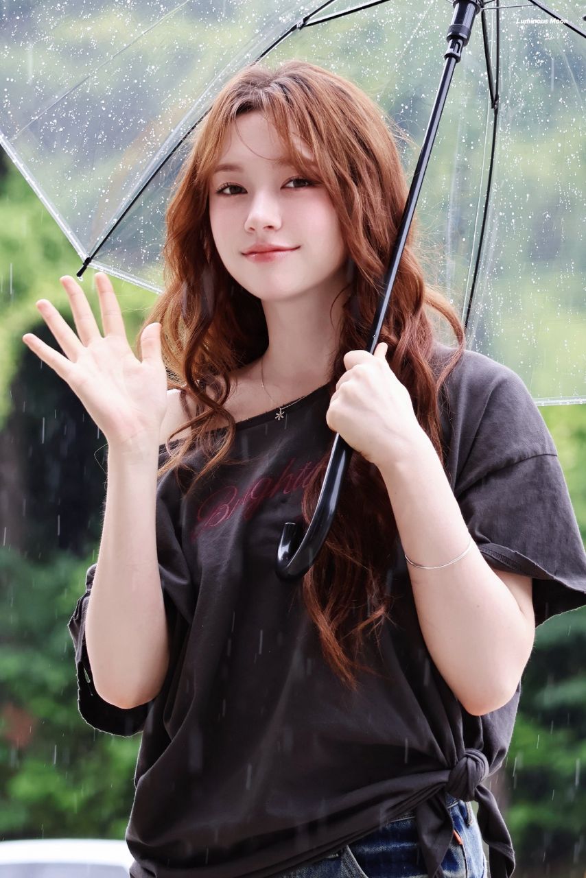 피프티피프티 문샤넬