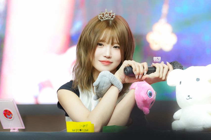 프로미스나인 송하영