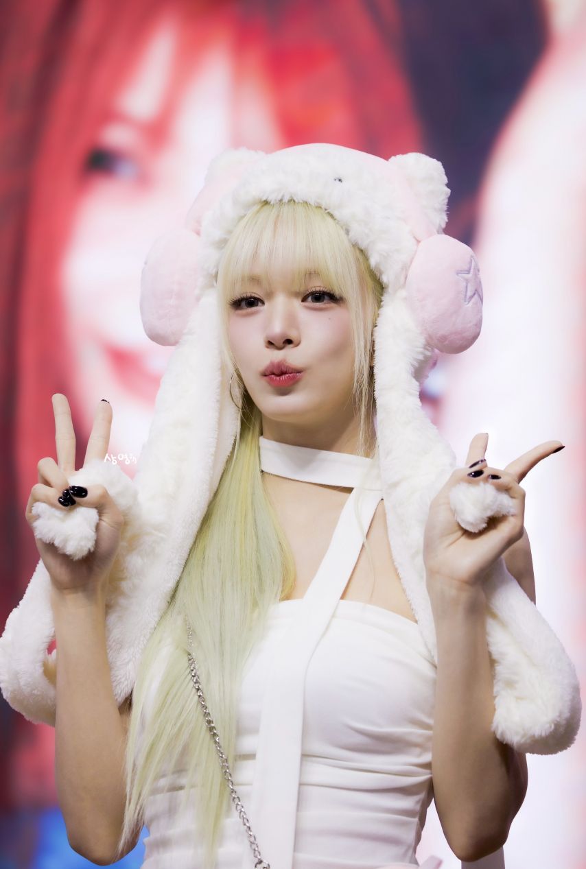 프로미스나인 이채영