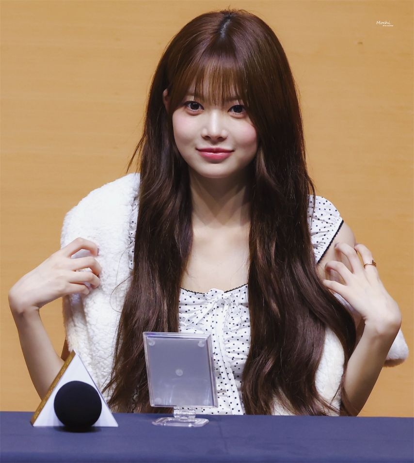 르세라핌 홍은채