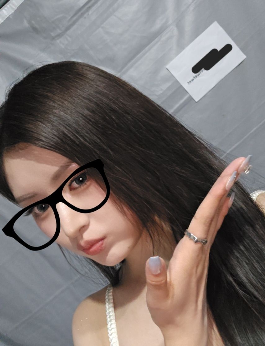 피프티피프티 아테나