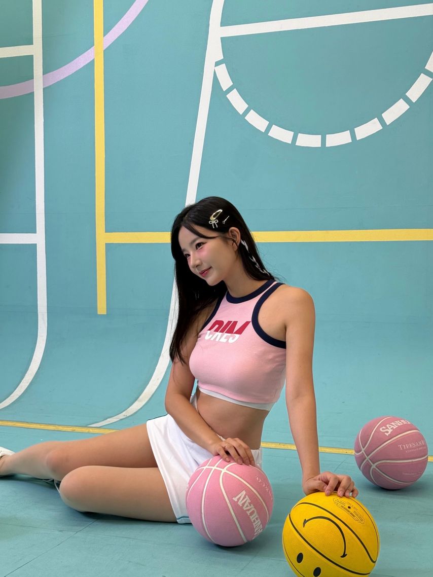 김진아 MAXIM