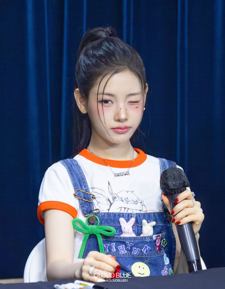 베이비돈크라이 이현