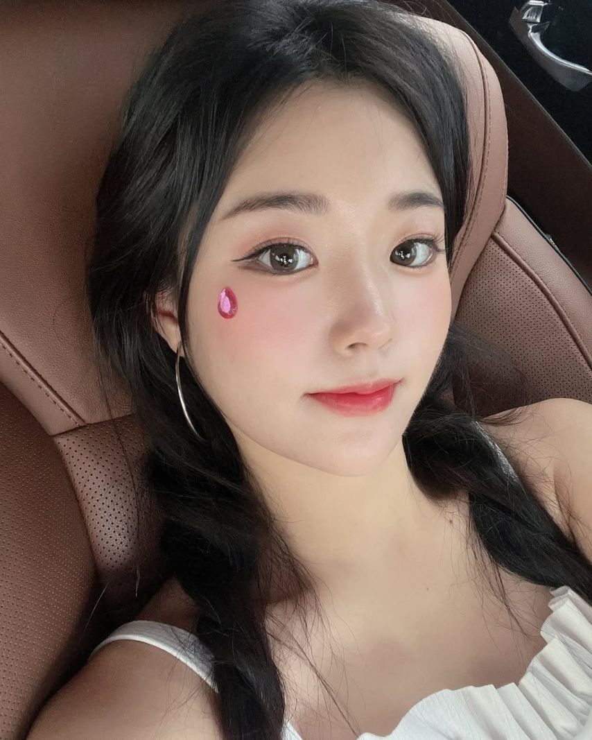 홍지은