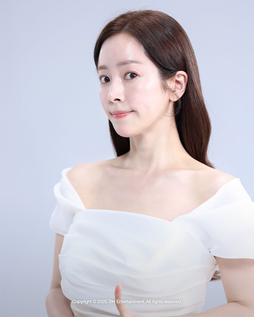 한지민 마리끌레르 비하인드 등