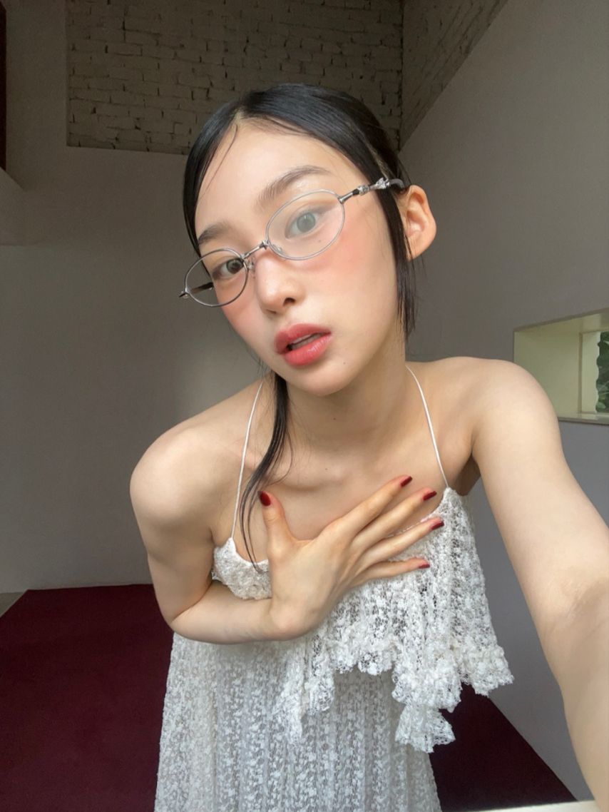 베이비돈크라이 이현, 베니