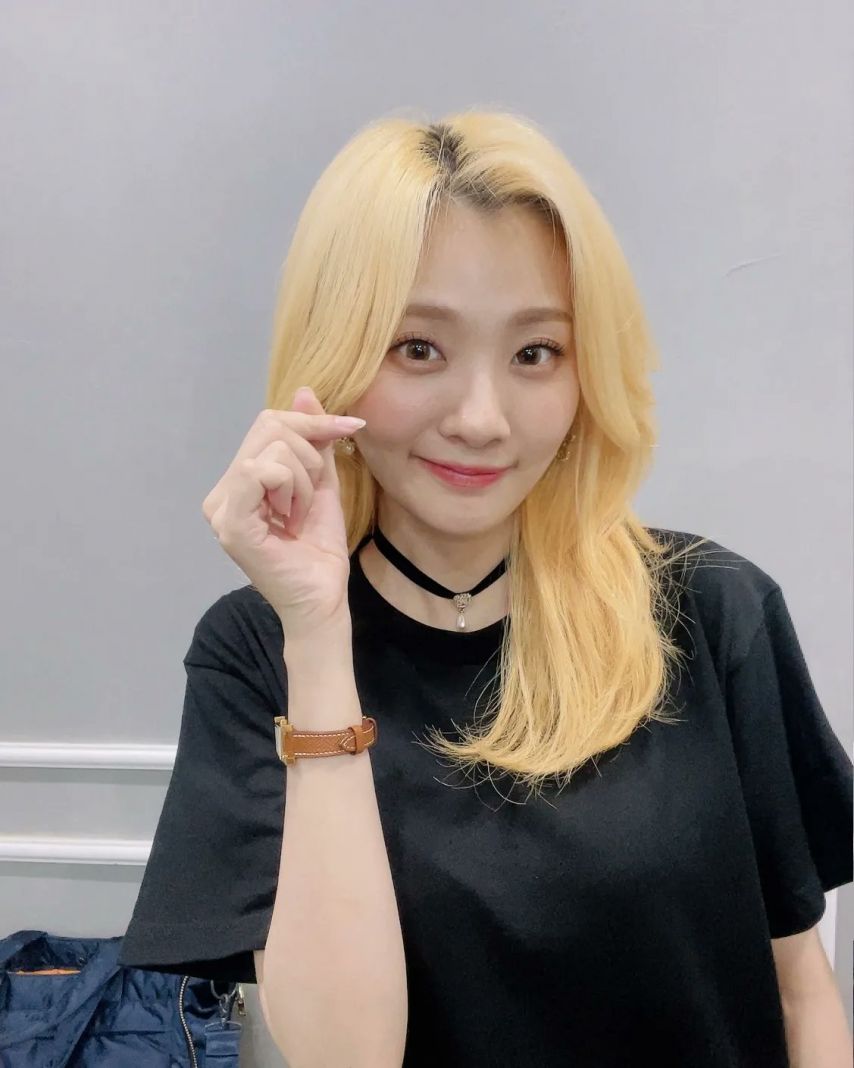 볼빨간사춘기 안지영