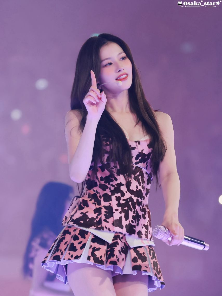 트와이스 사나