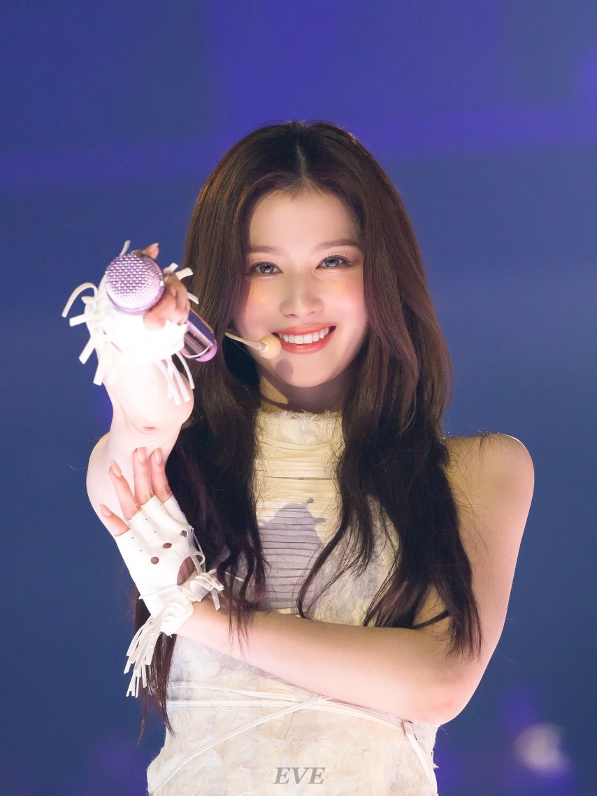 트와이스 사나