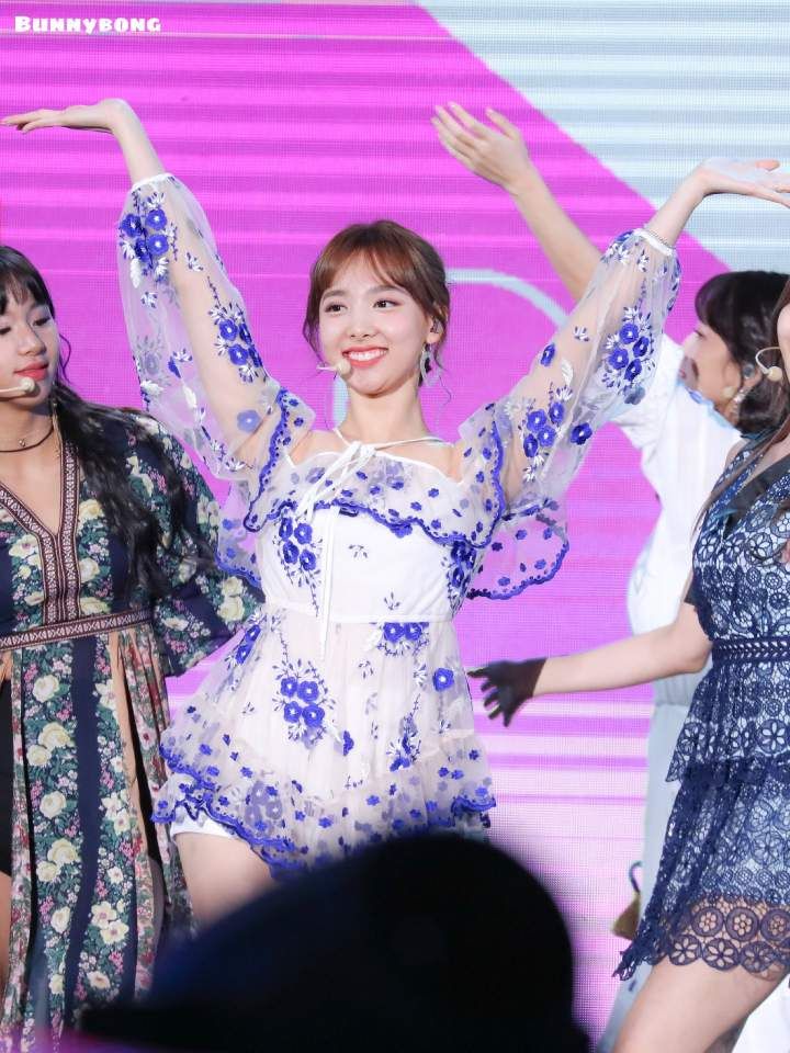 트와이스 나연