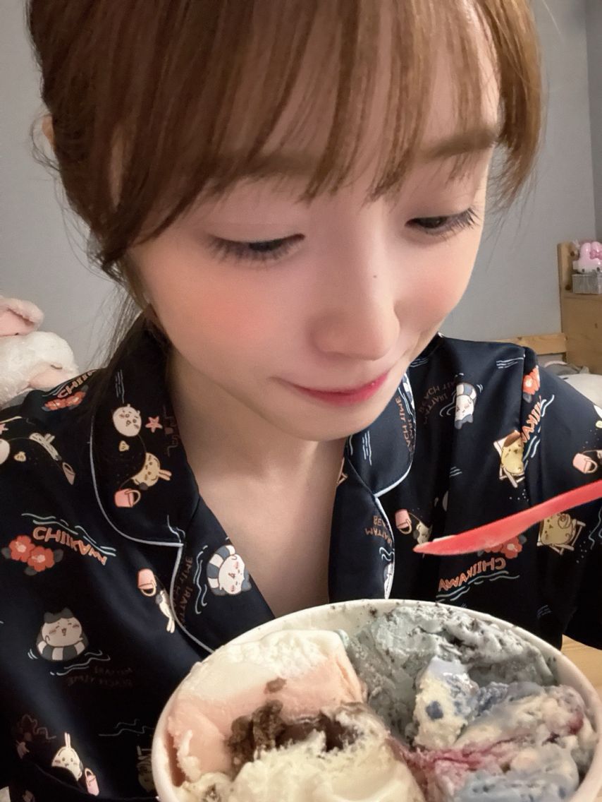 라잇썸 히나