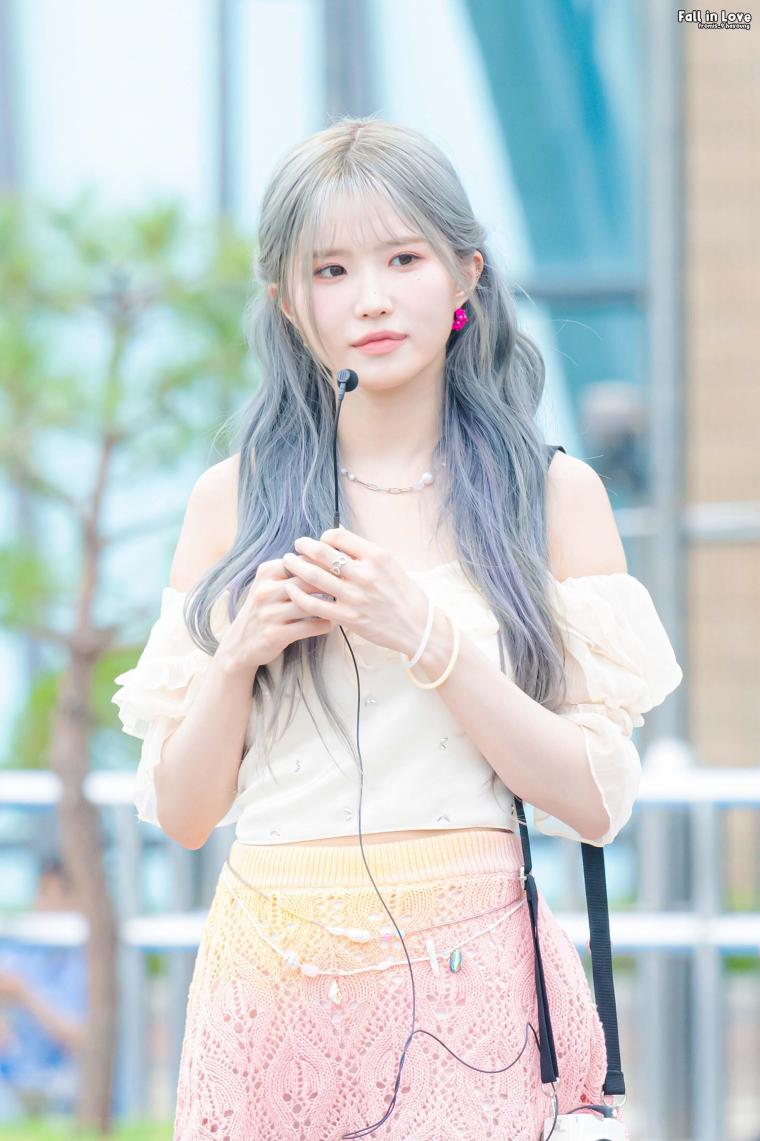 프로미스나인 송하영