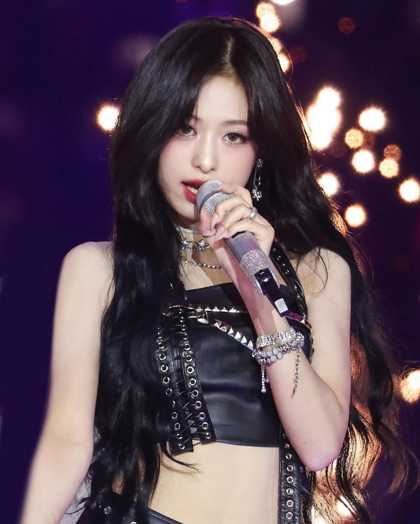 BABYMONSTER (베이비몬스터) 아현
