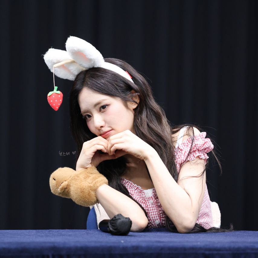 프로미스나인 박지원