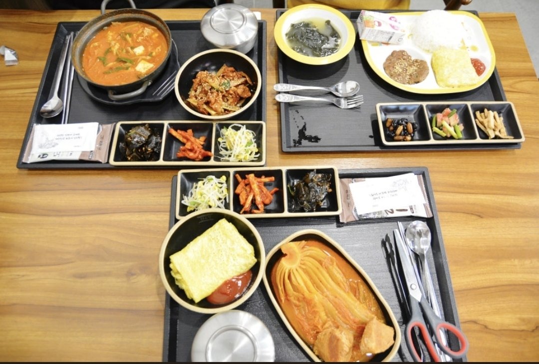 "제가 '소식좌'라서"... 식당서 '어린이정식' 주문했다가 면박당했다는 여성