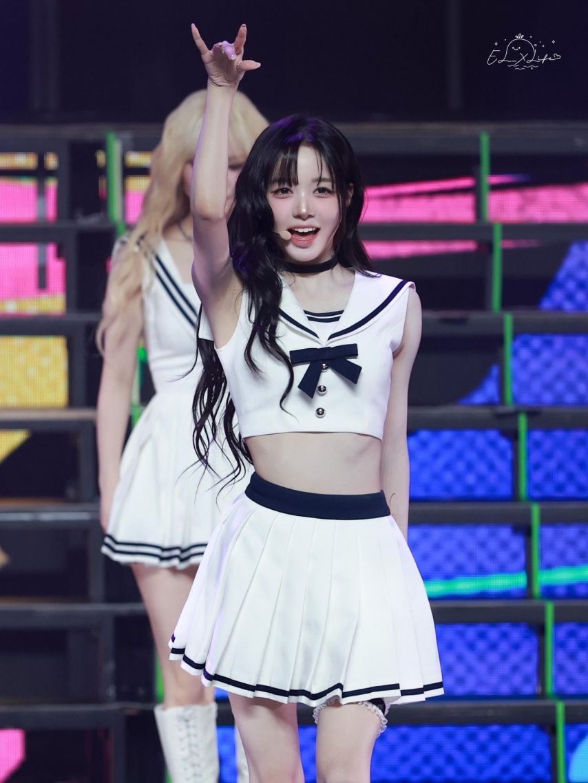 트리플에스 김채원