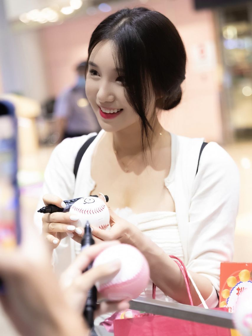 김현영