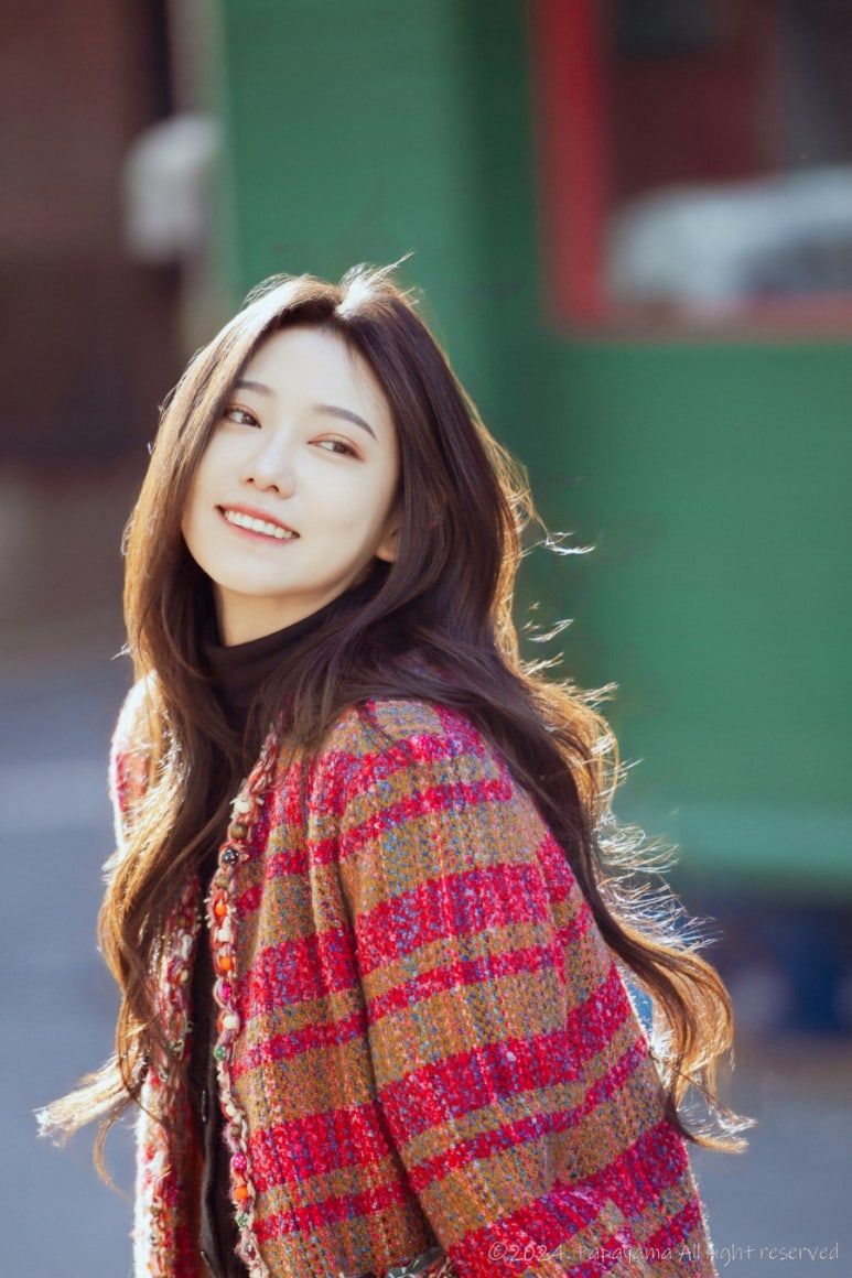 모델 수아