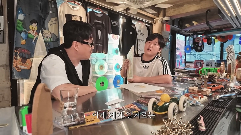 요즘 리셀 가격 엄청나게 형성되어 있다는 LP 시장