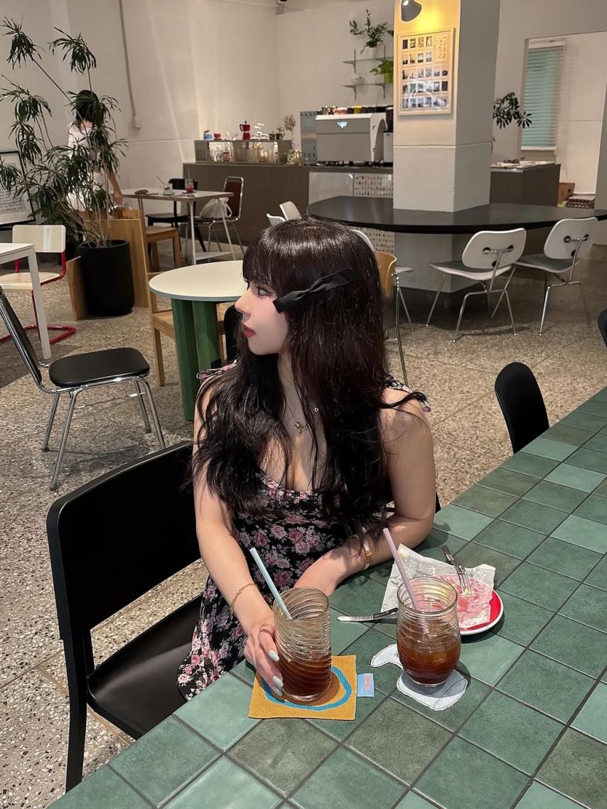 희영(heee0e_) 여친같은 모습