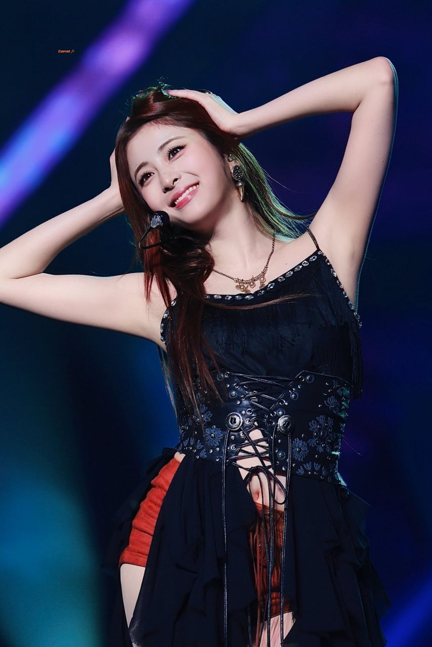 르세라핌 허윤진
