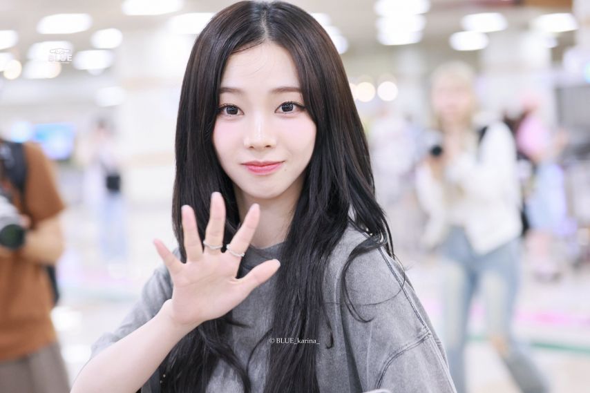 250811 김포공항 입국 에스파 카리나