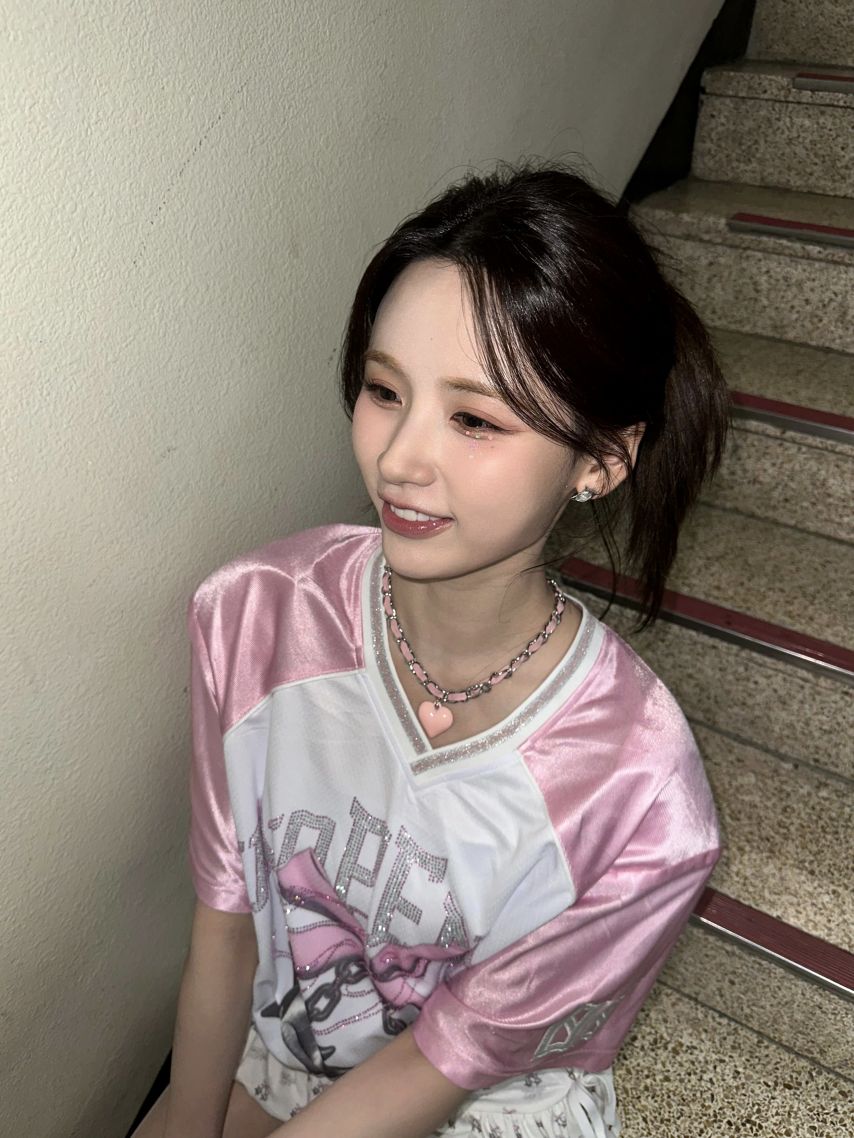 아이칠린 지윤, 초원, 예주