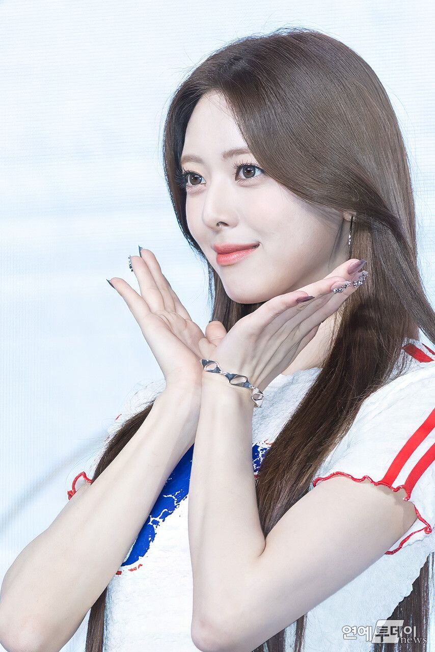 ITZY-유나