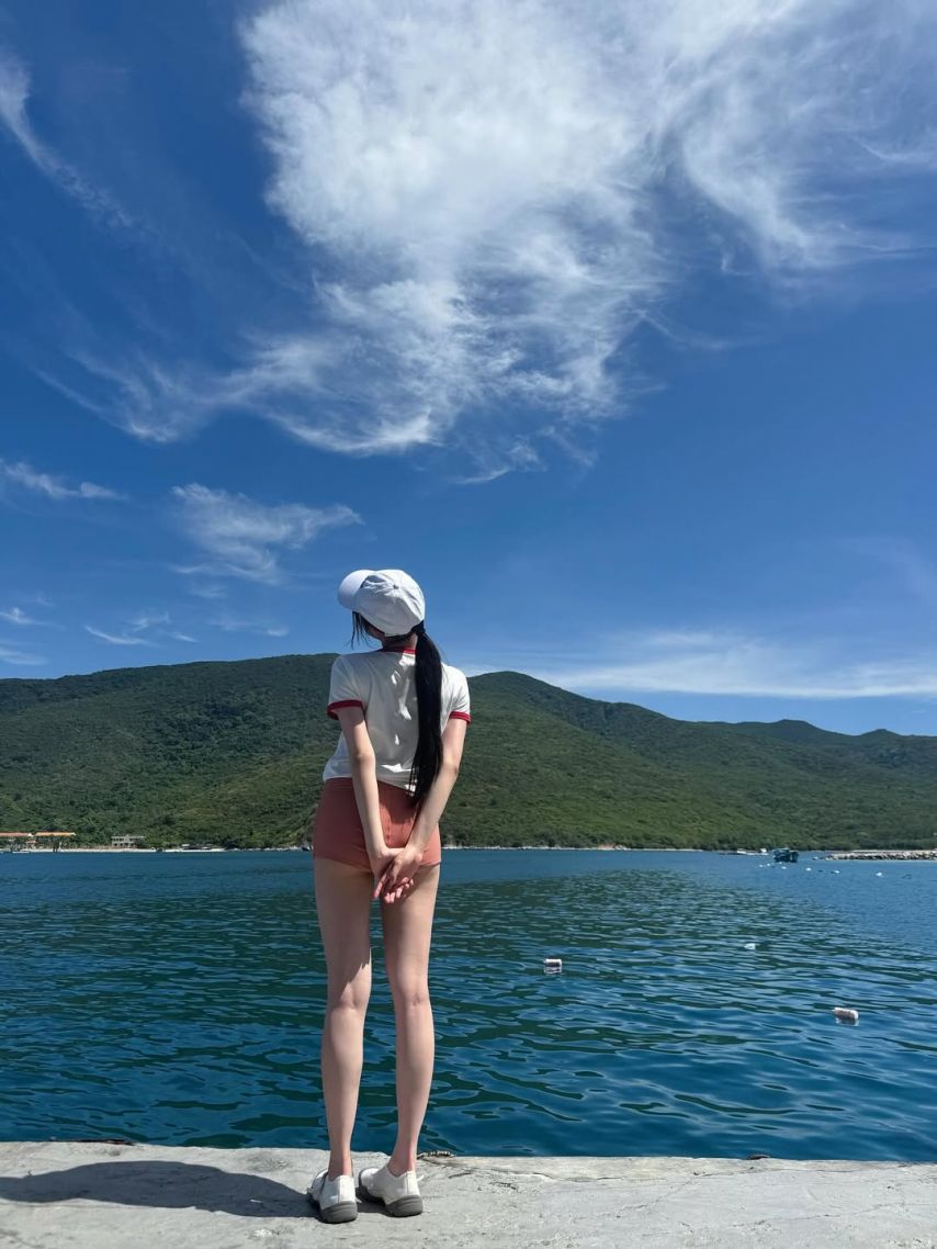 피프티피프티 아테나