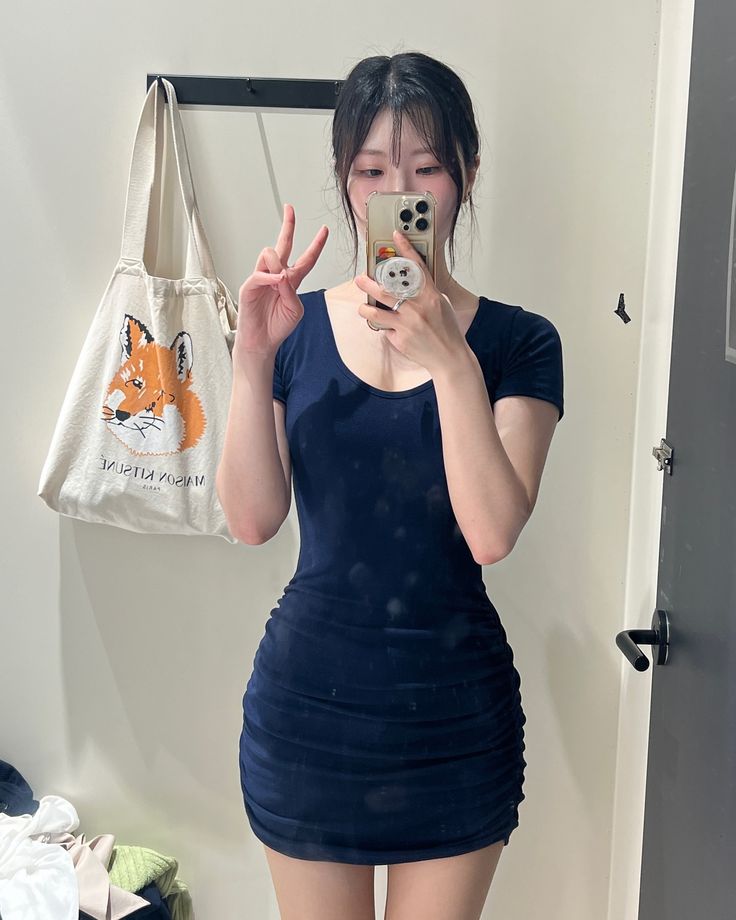 ㅇㅎ?) 몸매에 자신감 있을때 찍는 셀카